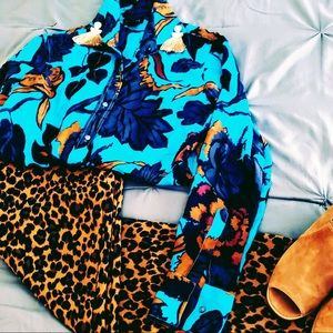 100% silk showstopper blouse!